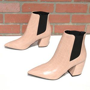 Qupid Nude Chelsea Ankle Bootie Size 8.5